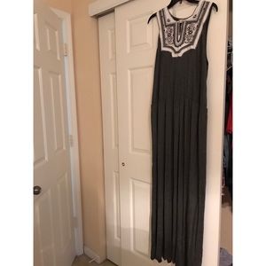 Gray maxi dress with crochet detail